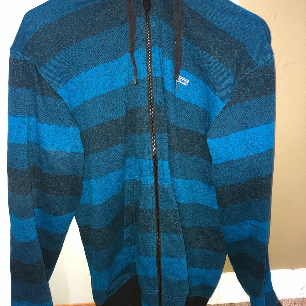 Vans zip up